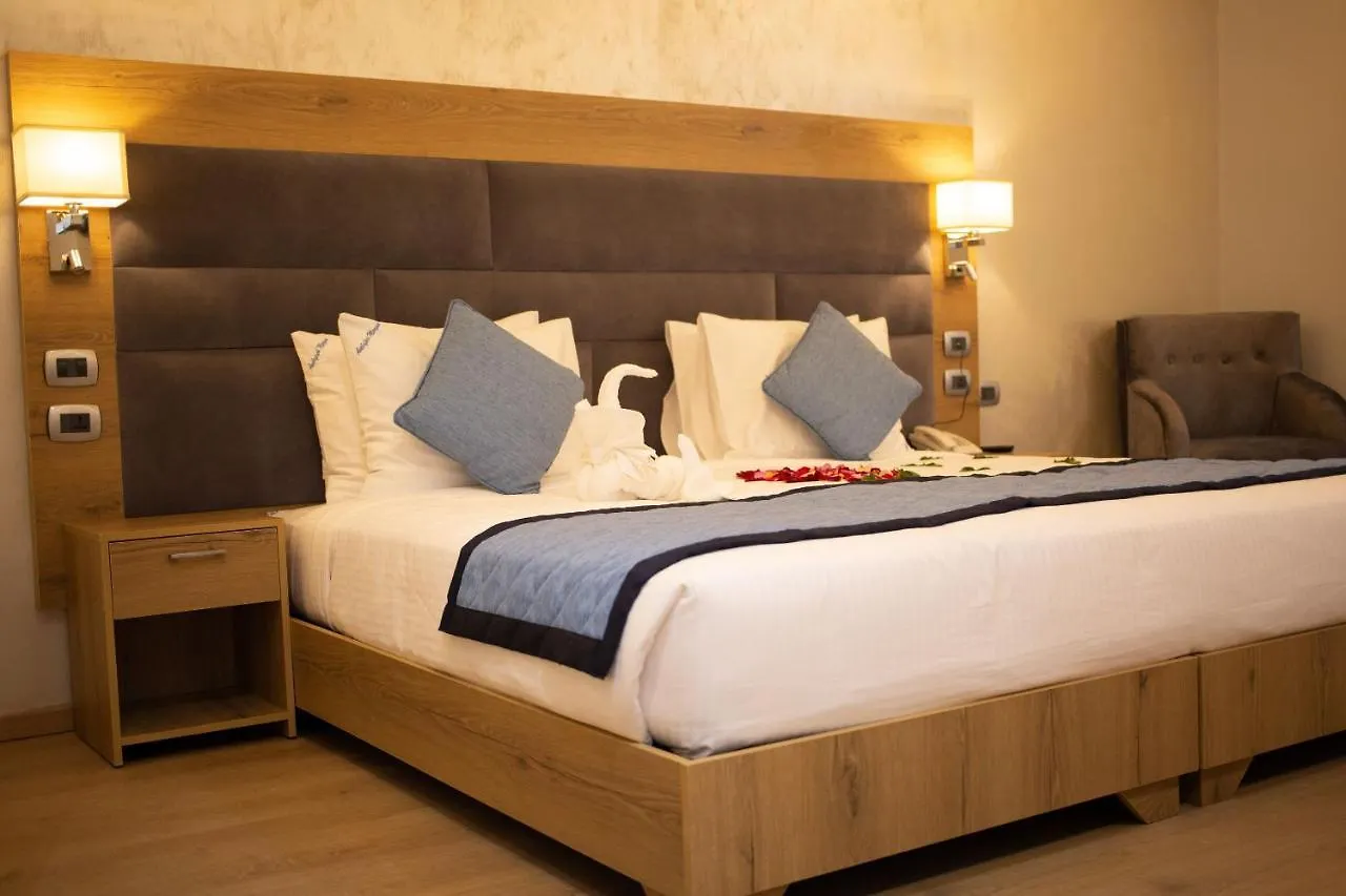 Aselefech Merga Hotel And Spa アジス・アベバ キャンプ場