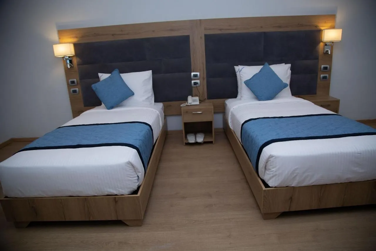 Aselefech Merga Hotel And Spa アジス・アベバ キャンプ場